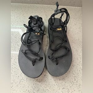 Teva Midform Infinity Sandal Size 9